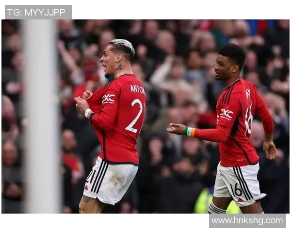 足总杯激战曼联与莱比锡平局红牌事件引发全场热议与战术分析