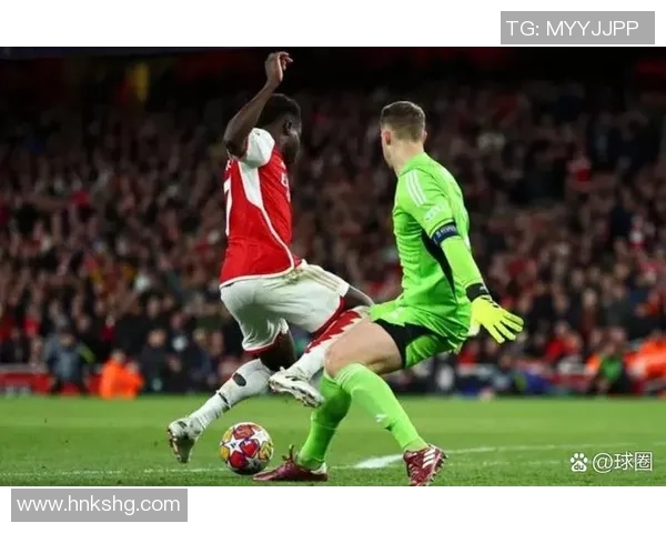 欧联杯惊心动魄逆转拜仁绝杀阿森纳引发争议判罚全场沸腾