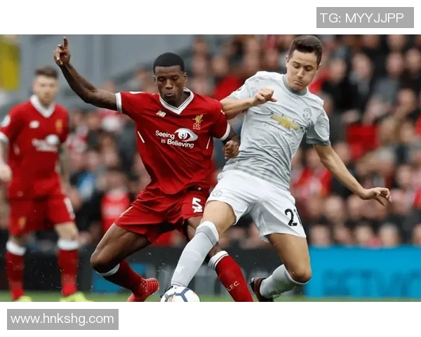 英超激战利物浦与AC米兰握手言和红牌事件引发全场热议 英超激战利物浦与AC米兰握手言和红牌事件引发全场热议