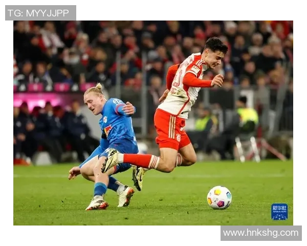 国王杯激战:拜仁与莱比锡平局收官补时进球引发全场狂欢 国王杯激战:拜仁与莱比锡平局收官补时进球引发全场狂欢