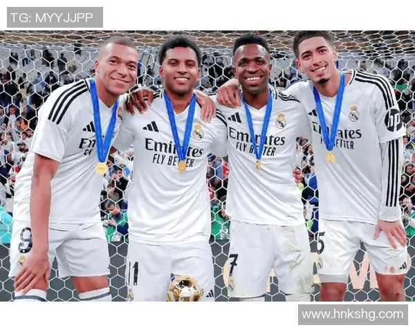 英超盛宴:巴萨狂胜皇马五球大捷战术解析引发全场沸腾 英超盛宴:巴萨狂胜皇马五球大捷战术解析引发全场沸腾