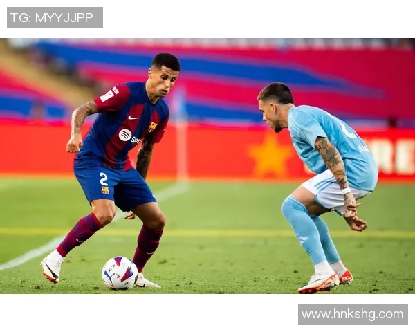 尤文图斯在友谊赛中以4-3逆转巴萨补时绝杀点燃全场激情