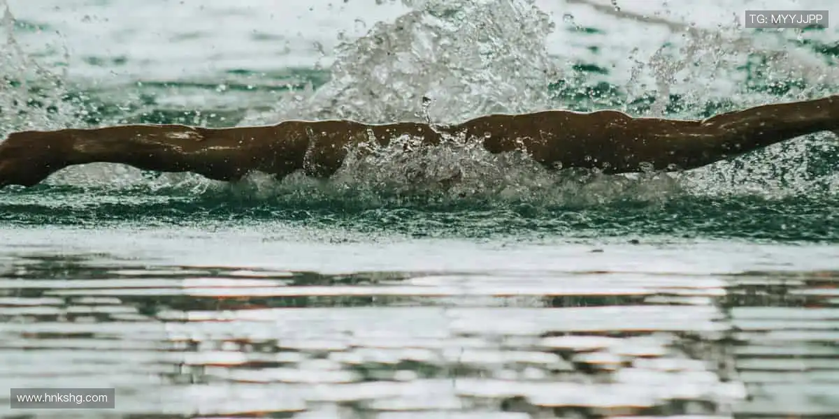 锁定直播间,见证奇迹发生!🏀 实时弹幕互动,一起嗨翻全场!